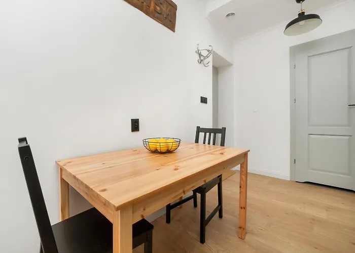 Apartment Przestronny I Jasny Wrzeszcz By Renters *