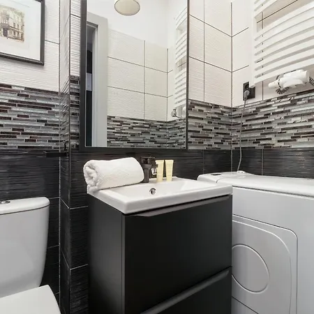 Bright & Spacious Wajdeloty Wrzeszcz By Renters